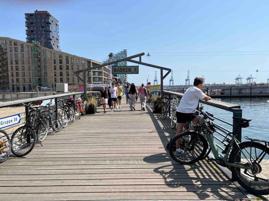 Apartamento Bo Med Stil Og Udsigt Til Aarhus Lystbadehavn Exterior foto