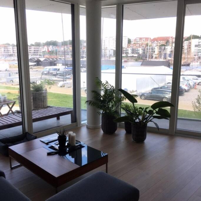 Apartamento Bo Med Stil Og Udsigt Til Aarhus Lystbadehavn Exterior foto